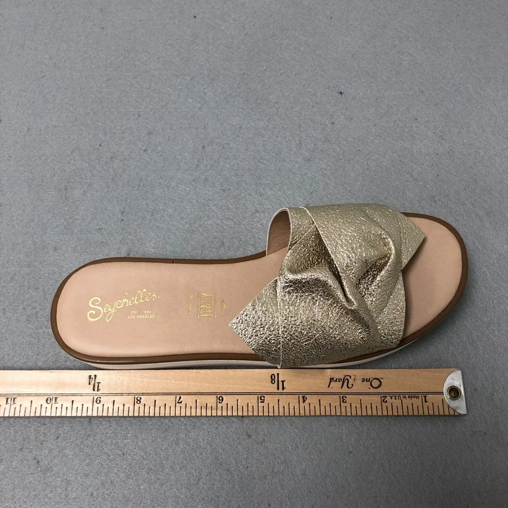 Seychelles metallic gold